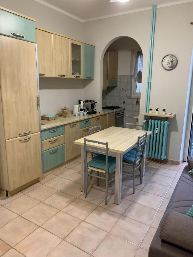 Beautiful Apartment A Due Passi Dal Centro Orbassano Exterior foto